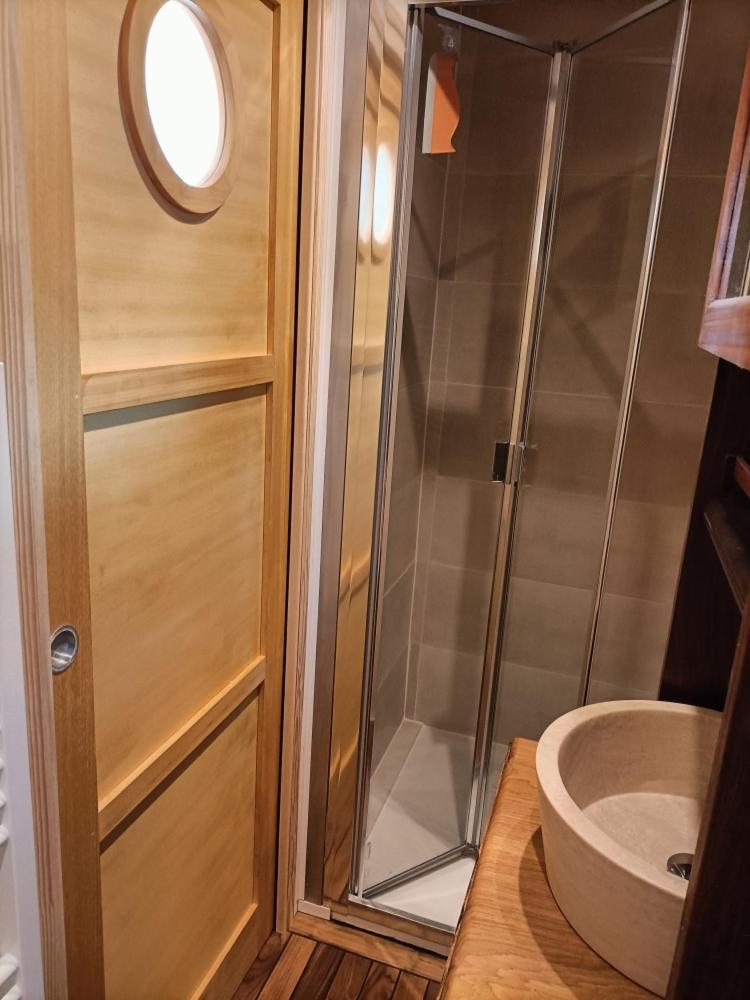 Oudoty Bed & Breakfast Kerlouan Екстериор снимка